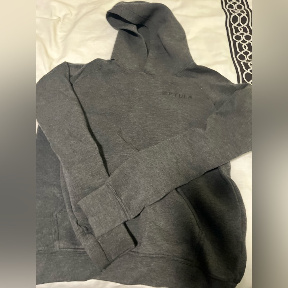 Ptula Hoodie